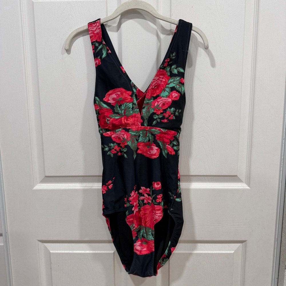 Albion Fit Womens Black Red Rose Floral V-Neck Criss Cross Back One Piece Swim M